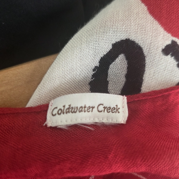 Coldwater Creek Red and White Scarf Hearts ❤️ Xoxo - Picture 5 of 5